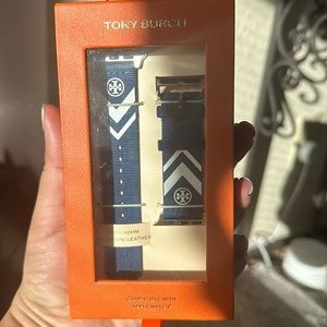 NWT Tory Burch Apple Watch Band